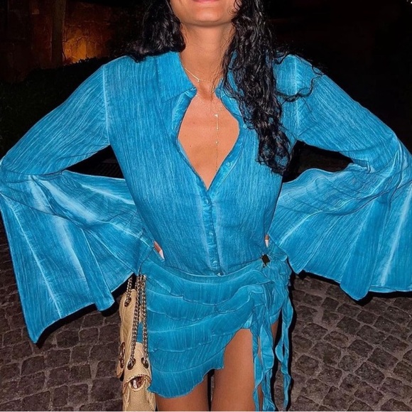 Rococo Sand Vita Long Bell Sleeves Button Down Teal Shirt Size Small - Picture 13 of 13